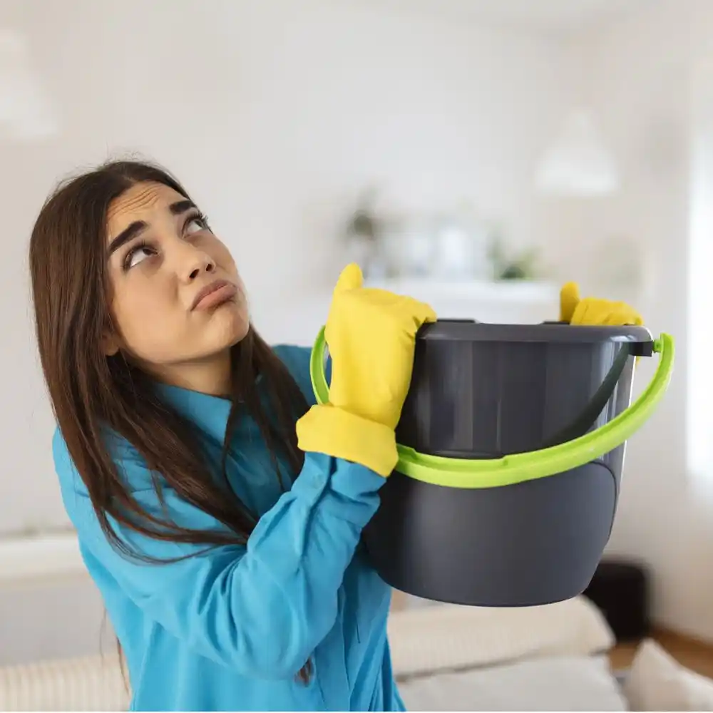 water damage restoration service Estancia